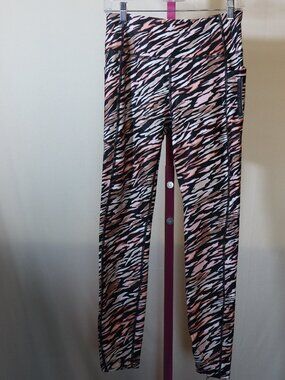 Tahari Sport Full length Leggings - NWTs Pink Zebra Print - Medium